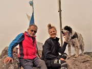 05 Alla Madonna delle cime in vetta al Corno Zuccone (1458 m)